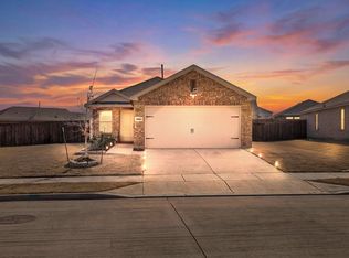 14164 Danesdale Dr, Pilot Point, TX 76258