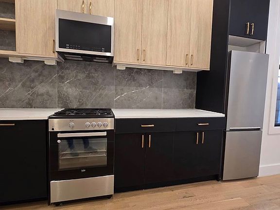 2nd image of 50 Grace St #2L