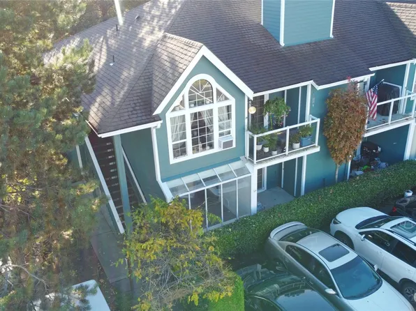 16419 Spruce Way #A5, Lynnwood, WA 98037