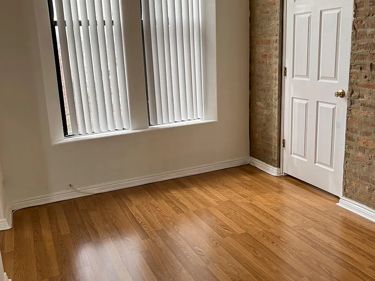 2200 W Monroe St #3 — Photo 11