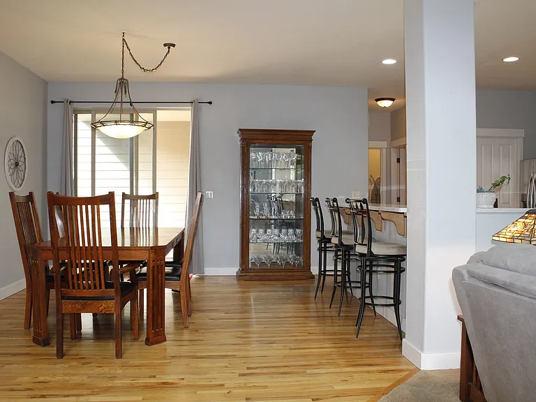 2345 NW Quinn Creek Loop — Photo 8