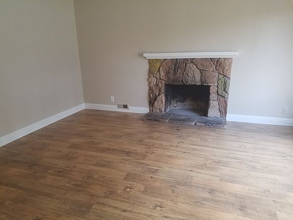 4th image of 2785 Pintail Ct