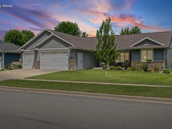 929 Rolling Oaks DRIVE, Onalaska, WI 54650