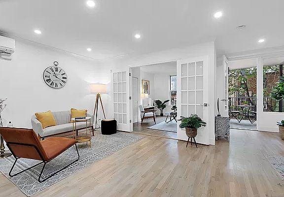 2nd image of 252 W 74th St APT 8