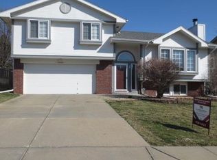 15464 Spencer St, Omaha, NE 68116