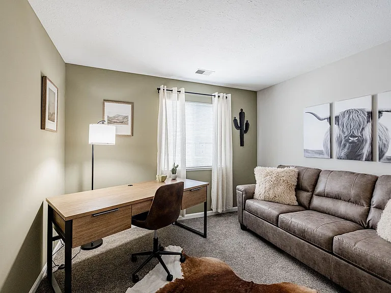 Compass Pointe — Photo 252