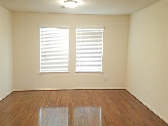 5th image of 5910 Shadow Creek Ct