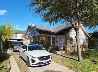 4705 Pease St, Houston, TX 77023