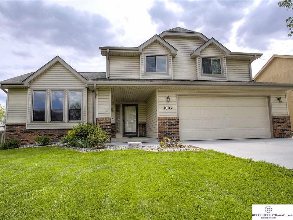 1st image of 1003 E Aberdeen Dr