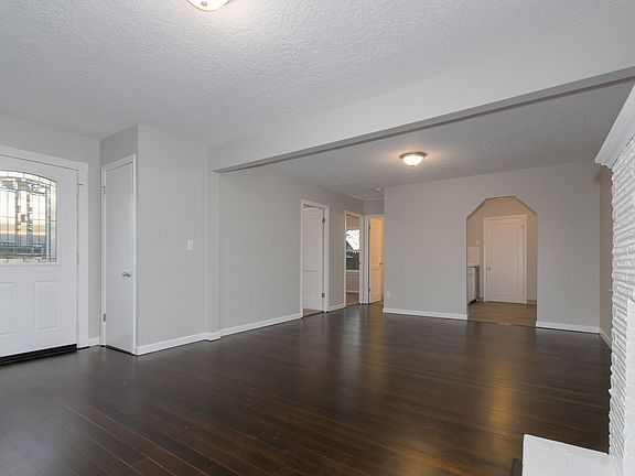 5th image of 7511 SE Lamphier St
