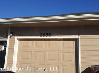 2658 S Glenview Ave, Springfield, MO 65804