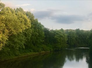 218 River Dr, Copperhill, TN 37317