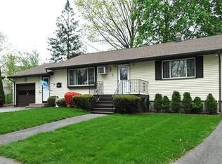 109 Wolcott Ave, Lawrence, MA 01843