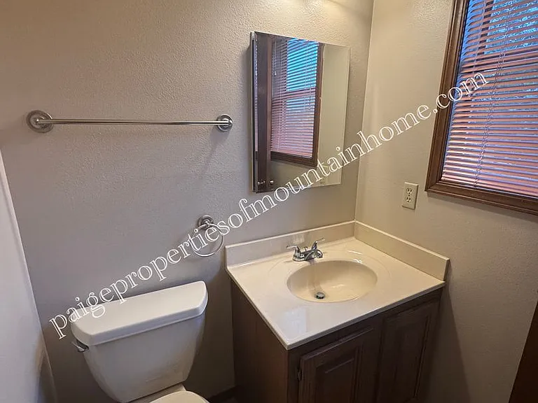 1309 Post Oak Rd — Photo 11