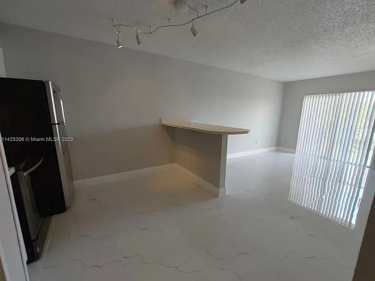 8260 SW 210th St #215 — Photo 2