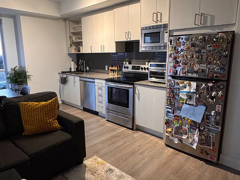 60 George Butchart Dr #619 — Photo 3
