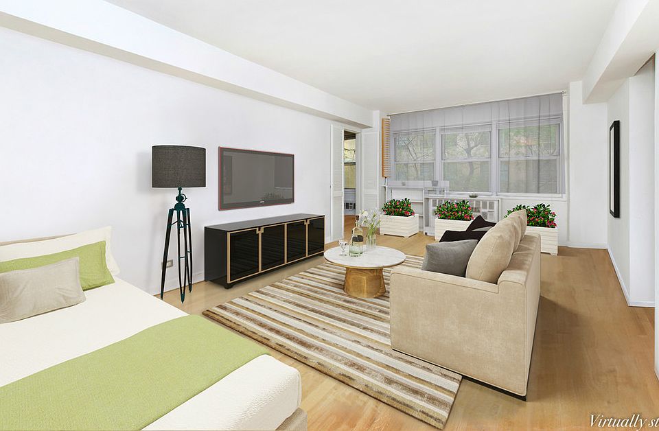 1st image of 321 E 45th St APT 4A