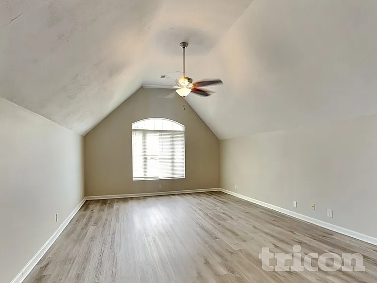 119 Cherokee Dr — Photo 20