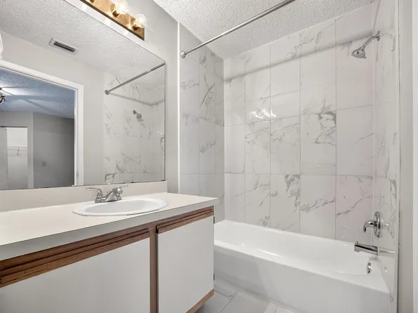 711 Sugar Bay Way Unit 209, Lake Mary, FL 32746