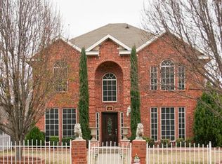 114 Homestead Dr, Lancaster, TX 75146