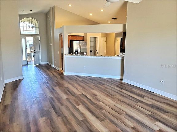 3rd image of 12918 Kings Lake Dr