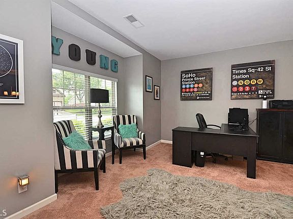 5th image of 331 Baymist Dr