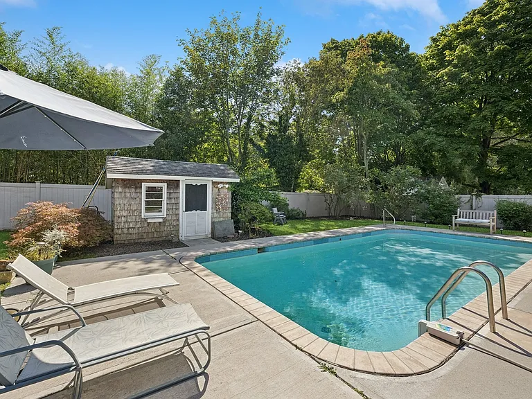 7 Linda Ln — Photo 7