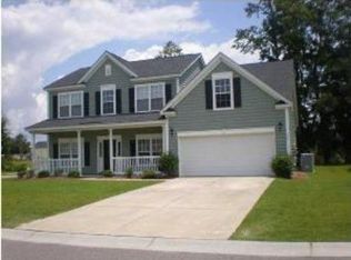 300 Lakewind Dr, Moncks Corner, SC 29461