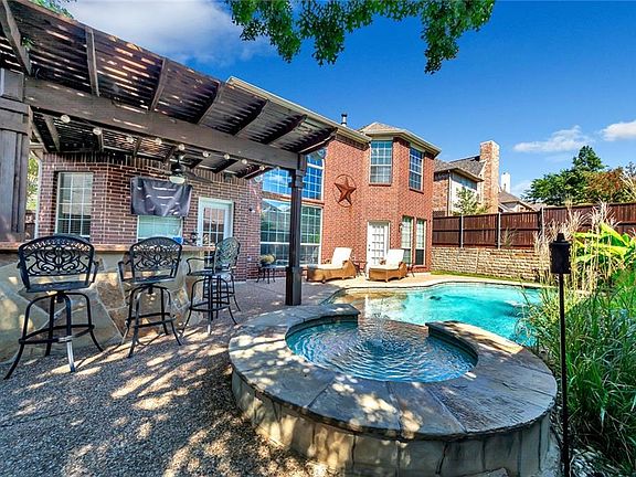 4th image of 3411 Brighton Ct