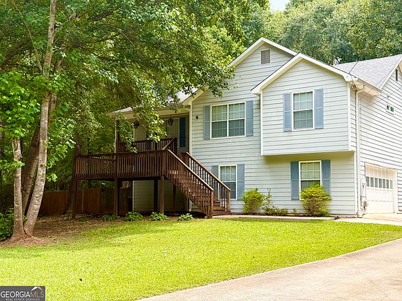 3rd image of 177 Country Mill Ln