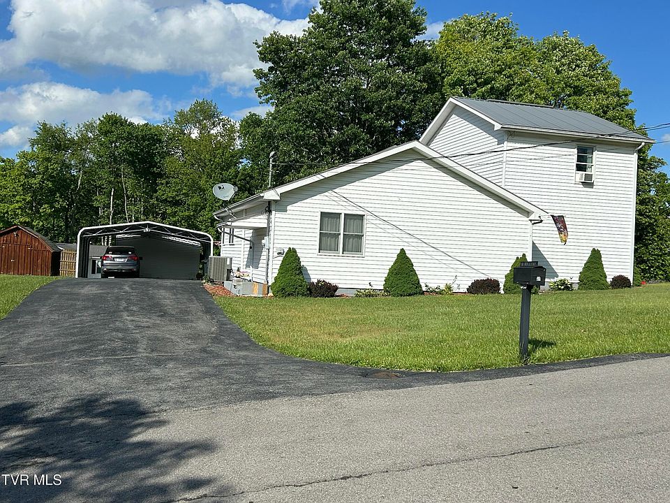 1st image of 131 Beverly Ave SW