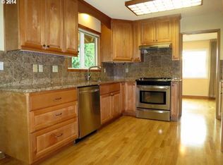 11675 SW Bel Aire Ln, Beaverton, OR 97008