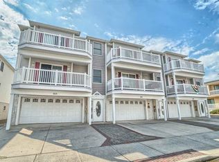 604 W Burk Ave #B, Wildwood, NJ 08260