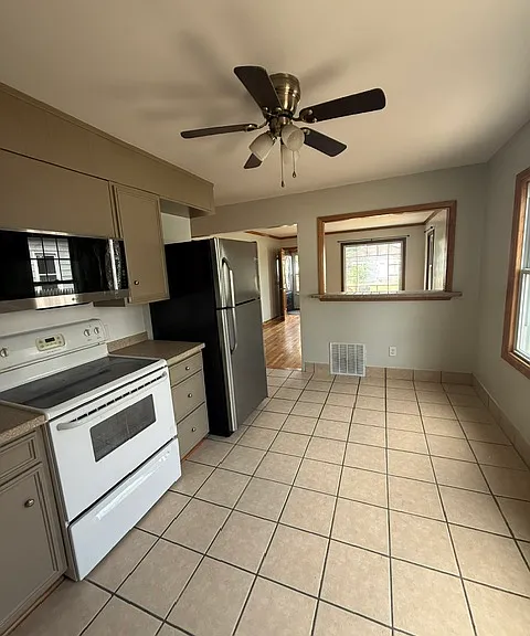 725 Wyoming Ave — Photo 14