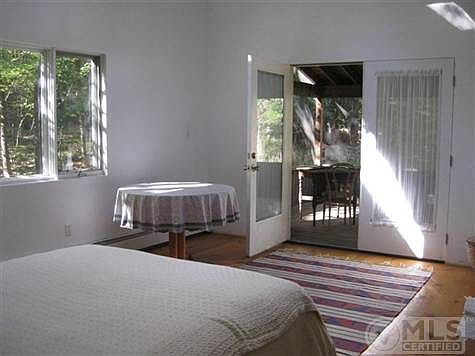 3rd image of 169 Pine Ln