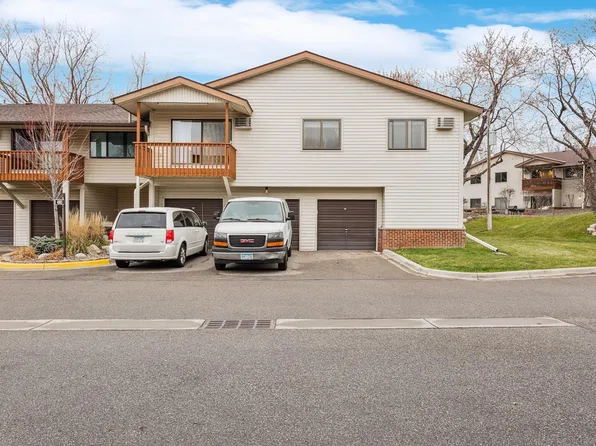 4003 Foss Rd APT 208, Saint Anthony, MN 55421