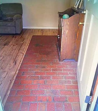 5th image of 8227 Brooksville Cv