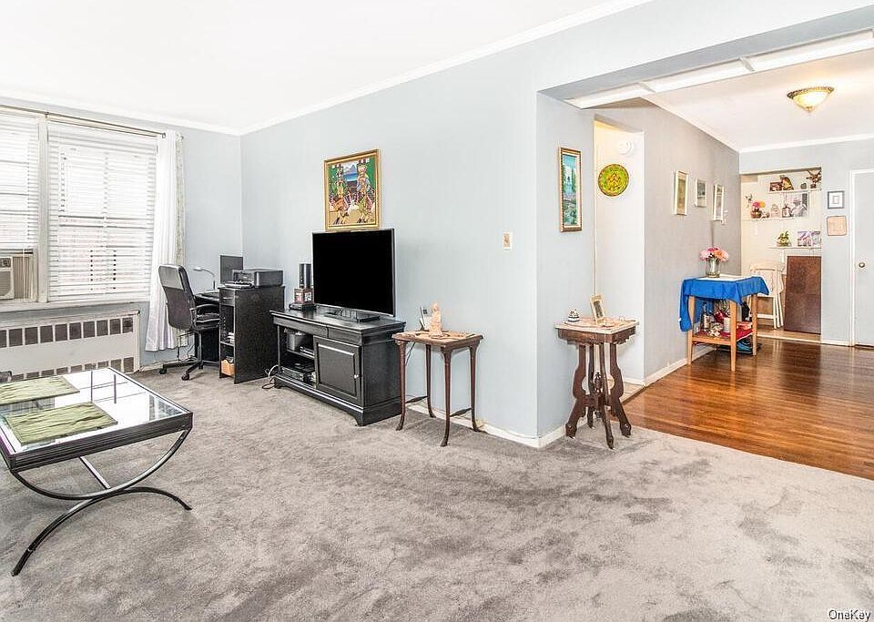 1st image of 3210 Arlington Ave APT 6G