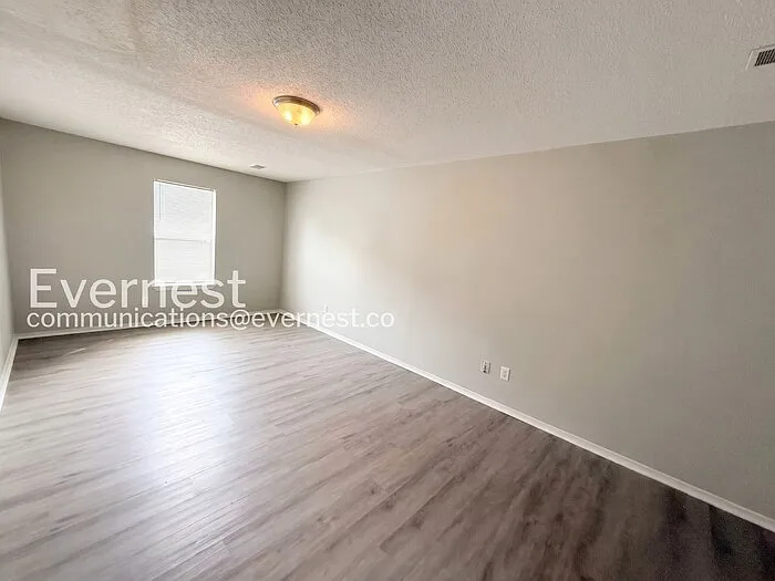 2201 Pentland Dr — Photo 8