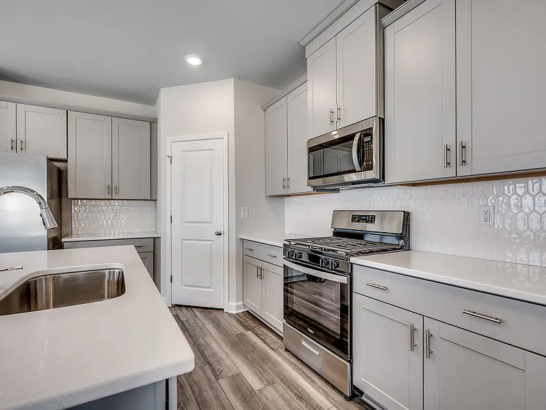2312 Copper Creek Loop — Photo 8
