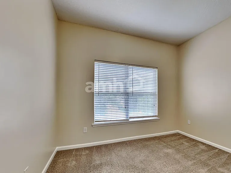 9146 Prosperity Lake Dr — Photo 19