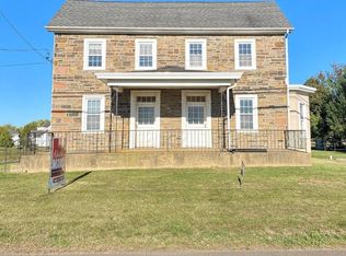 100 Parsons Ln, Newtown, PA 18940