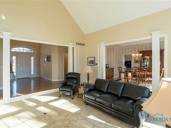 5th image of 7841 Oak Leaf Ct