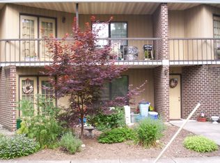 120 E Louther St APT D, Carlisle, PA 17013