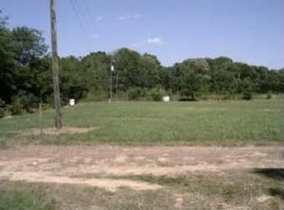 19 Chipmonk Trl, Fort Valley, GA 31030