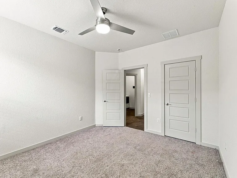 4712 Canongate Dr — Photo 9