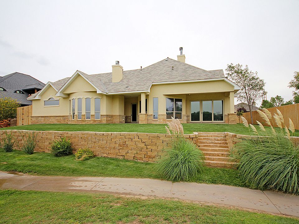 1st image of 3 Prestwick Ln