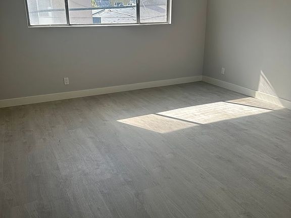 5th image of 3745 Vinton Ave APT 8