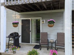 1066 Millpond Rd UNIT C, Valparaiso, IN 46385