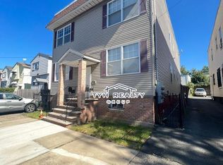 196 Fabyan Pl #2L, Newark, NJ 07112